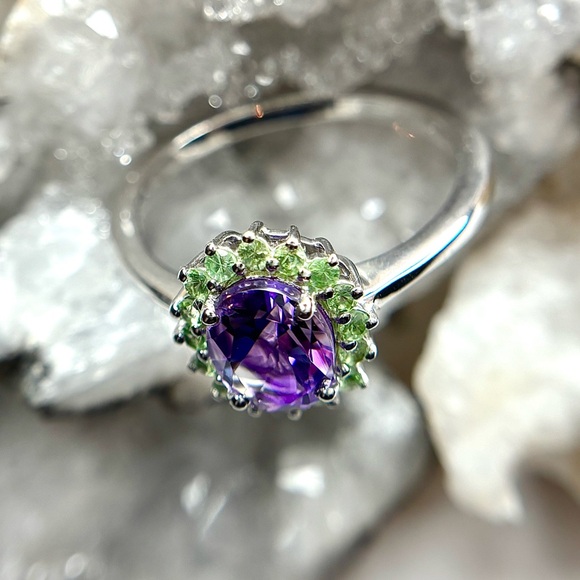 โAmethyst Vineโ Glorious Amethyst & Tsavorite Garnet Ring! ๐ - SIZE (10) - Picture 10 of 12